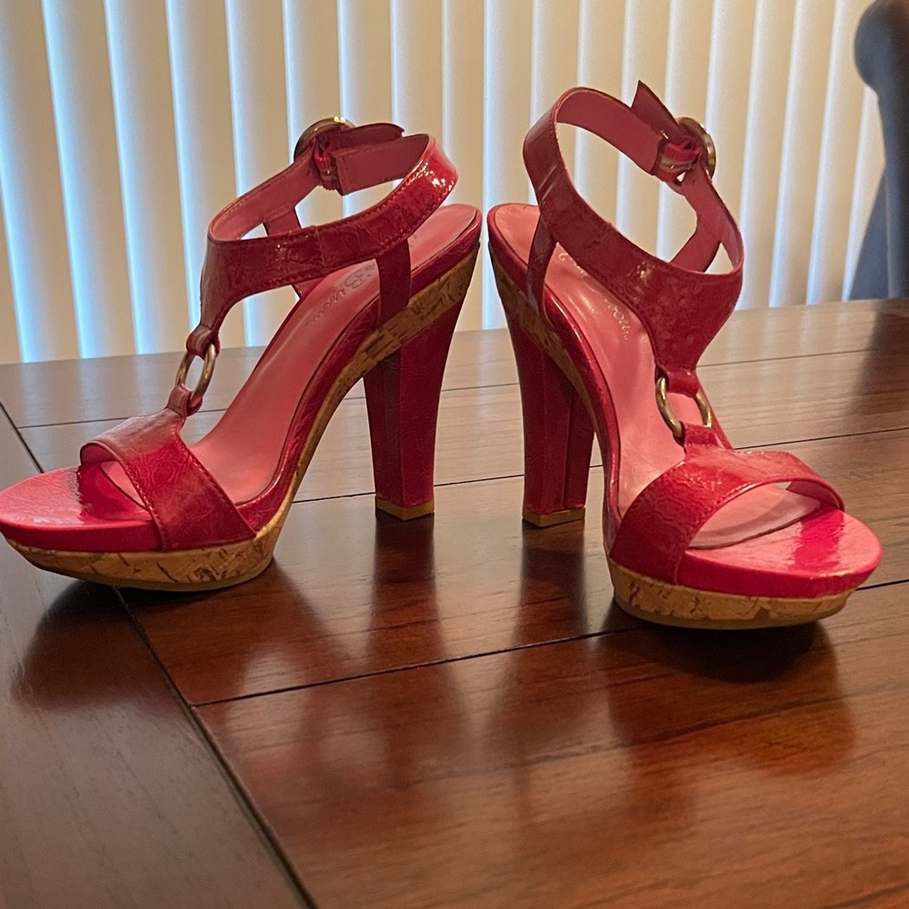 Patent Fuchsia Platform T-Strap High Heels with Cork Accents